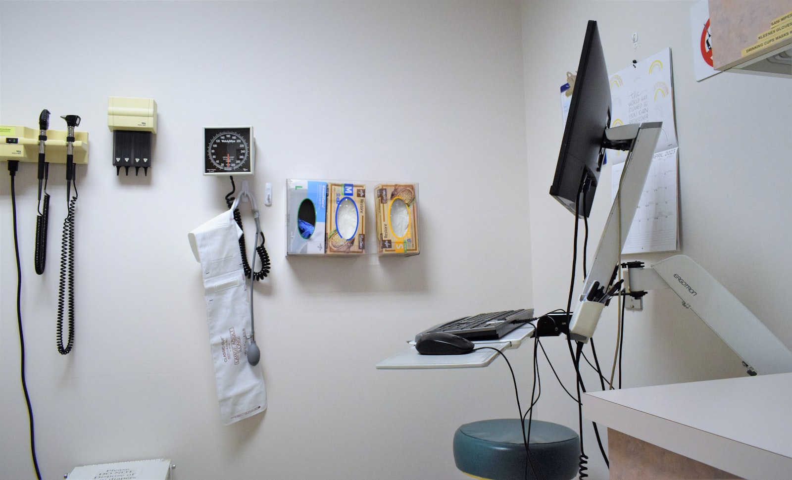 Fully equipped exam room